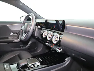 Mercedes-Benz A 200 Progressive