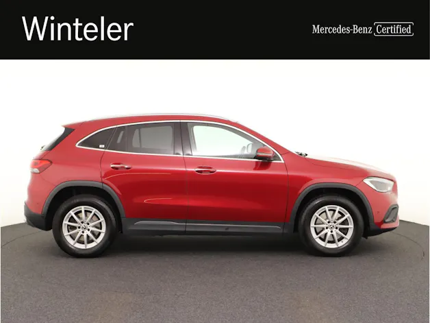 Mercedes-Benz GLA 220d Progress. 4Matic