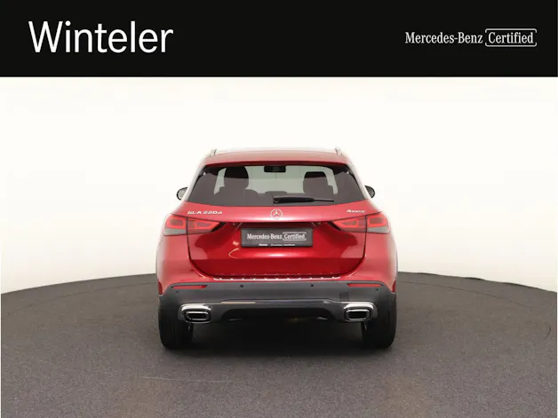 Mercedes-Benz GLA 220d Progress. 4Matic