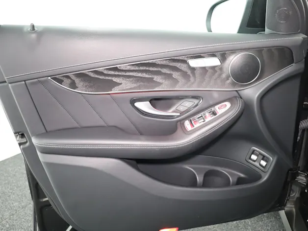 Mercedes-Benz GLC 300 e AMG Line 4Matic