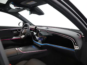 Mercedes-Benz E 400 e 4Matic 9G-Tronic