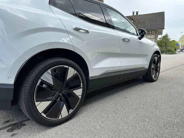 Volvo EX30 E60 69kWh Twin Ultra