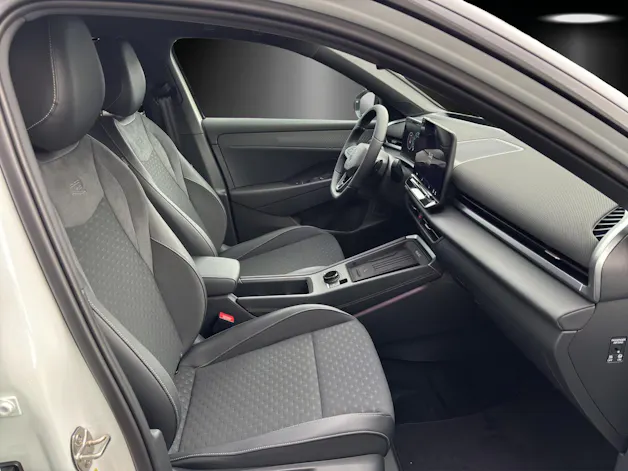 VW T-Roc 1.5 eTSI mHEV R-Line DSG