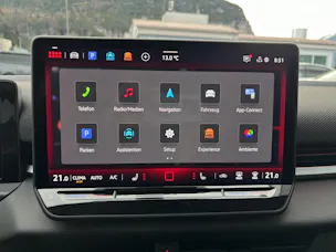 VW T-Roc 1.5 eTSI mHEV R-Line DSG