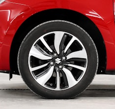 Vehicle image SUZUKI Swift 1.2 Piz Sulai Top Hybrid 4x4