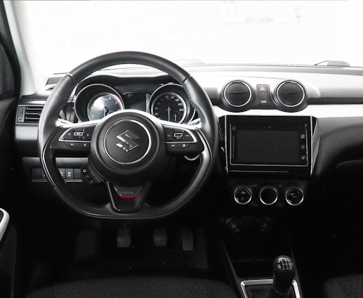 Vehicle image 4 Vehicle image 4