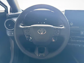 https://vehicle.imgix.net/4102763/6878c884-ae51-494b-b5d4-1b093f13b354.jpg