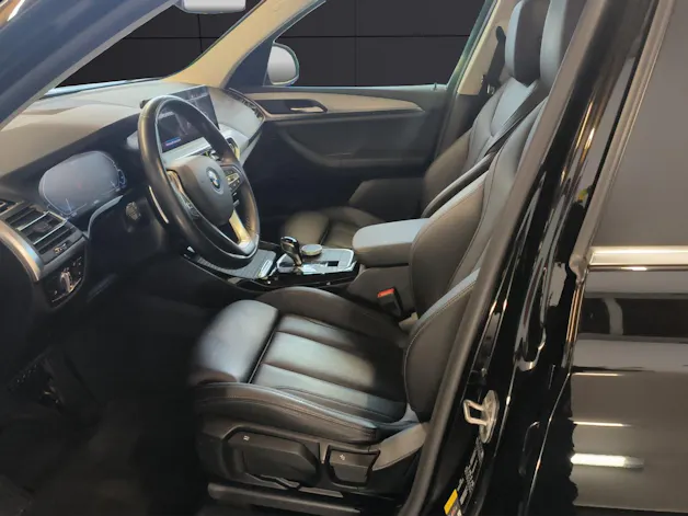 BMW X3 30e xDrive SAG
