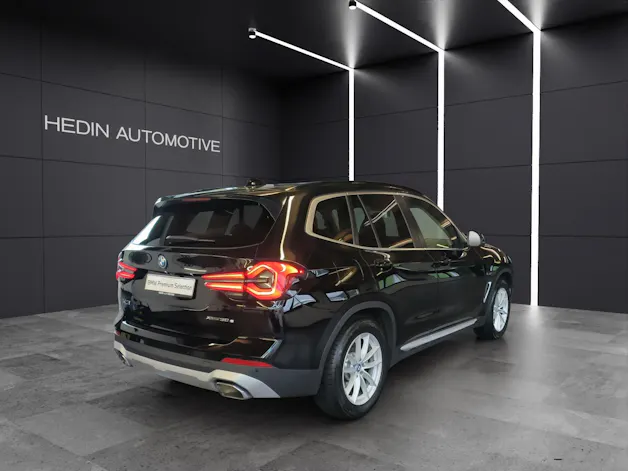 BMW X3 30e xDrive SAG