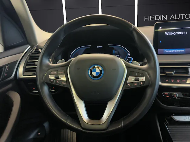 BMW X3 30e xDrive SAG
