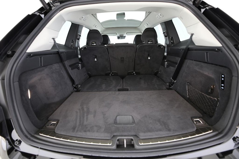 Vehicle image VOLVO EX 90