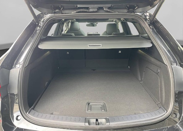 Vehicle image 14 Vehicle image 14