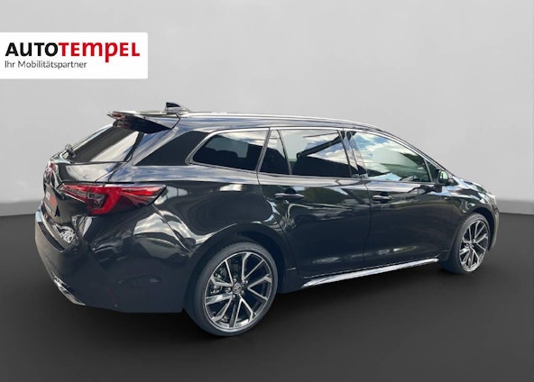 Vehicle image 5 Vehicle image 5