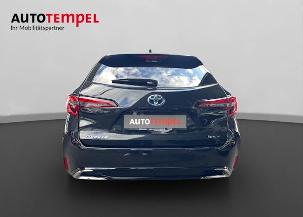 Vehicle image 9 Vehicle image 9