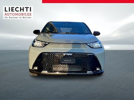 Vehicle image 2 Vehicle image 2