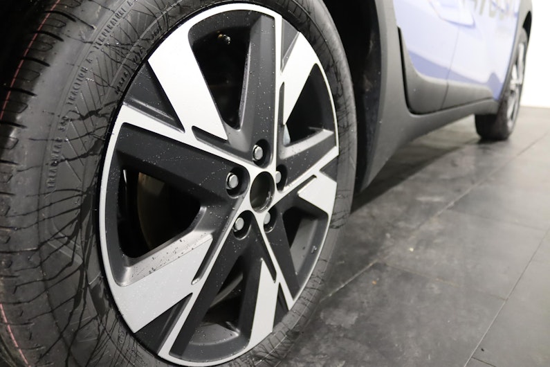 Vehicle image TOYOTA AYGO X