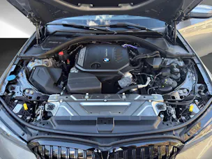 BMW 320d xDrive SAG