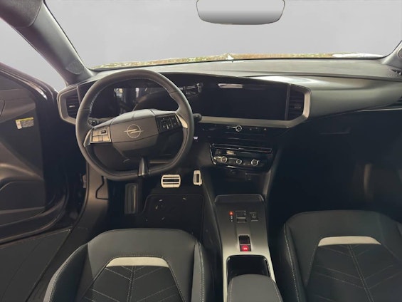 Vehicle image 6 Vehicle image 6