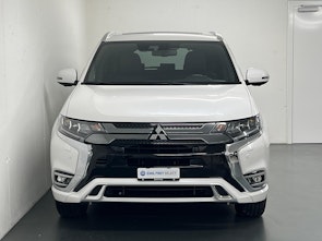 Vehicle image MITSUBISHI Outlander 2.4 PHEV Diamond