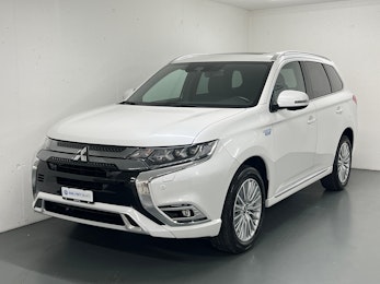 Vehicle image MITSUBISHI Outlander 2.4 PHEV Diamond