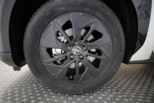 Vehicle image TOYOTA bZ4X Premium AWD