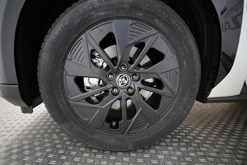 Vehicle image TOYOTA BZ4X