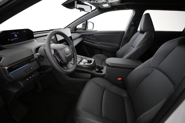 Vehicle image 10 Vehicle image 10