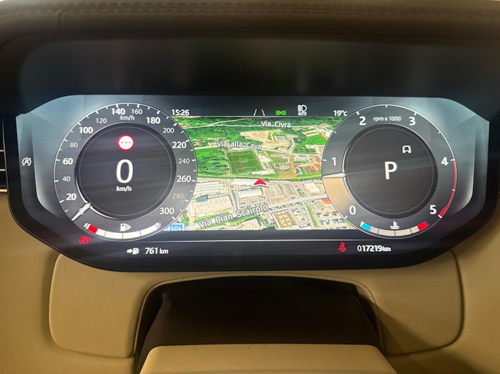 Vehicle image LAND ROVER RANGE ROVER