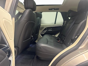 Vehicle image LAND ROVER Range Rover 3.0 D I6 350 HSE