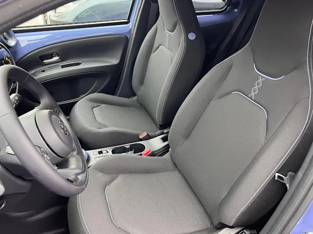 Toyota Aygo X 1.5 VVT-i HSD Trend