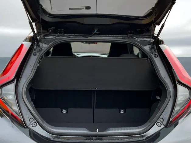 Toyota Aygo X 1.5 VVT-i HSD Style