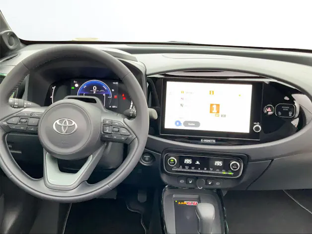 Toyota Aygo X 1.5 VVT-i HSD Style