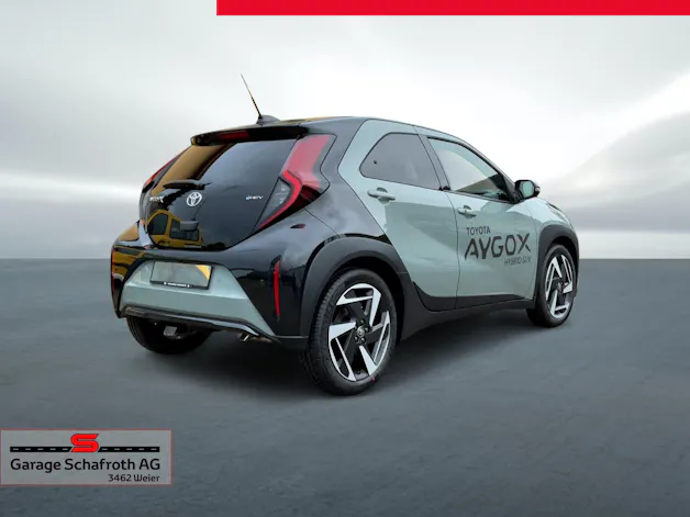 Toyota Aygo X 1.5 VVT-i HSD Style