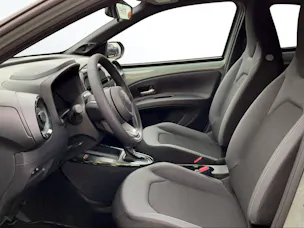 Toyota Aygo X 1.5 VVT-i HSD Style
