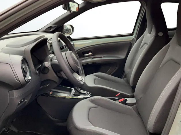 Toyota Aygo X 1.5 VVT-i HSD Style