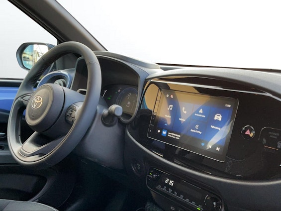 Vehicle image 10 Vehicle image 10