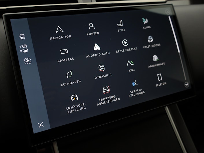 Vehicle image LAND ROVER RANGE ROVER VELAR