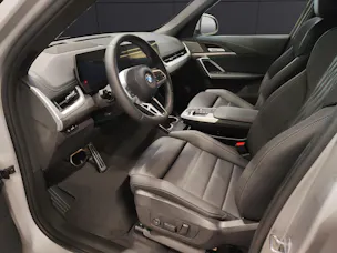 BMW X1 23d xDrive paddles