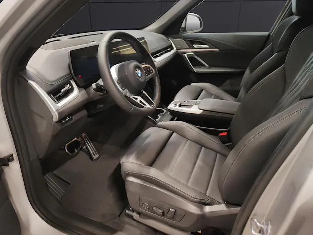 BMW X1 23d xDrive paddles