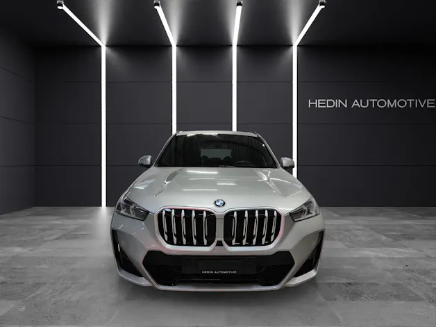 BMW X1 23d xDrive paddles