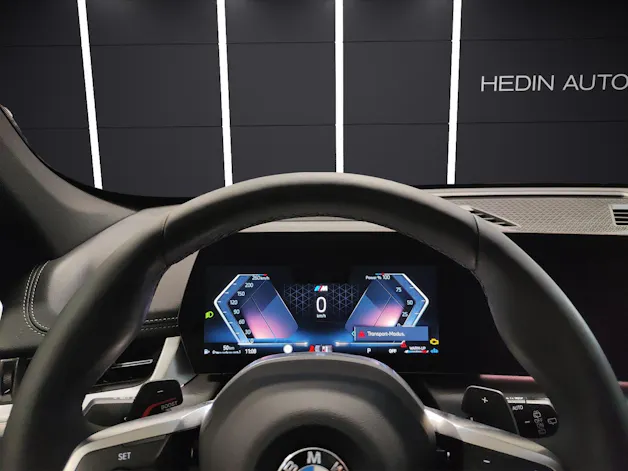 BMW X1 23d xDrive paddles