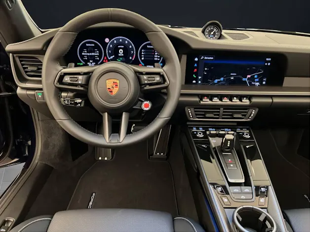 Porsche 911 Carrera 4 GTS Cabriolet
