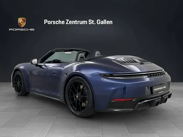 Porsche 911 Carrera 4 GTS Cabriolet