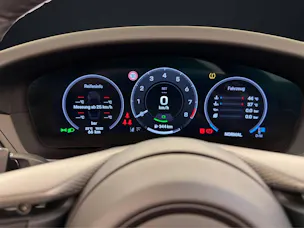 PORSCHE 911 Carrera 4 GTS Cabriolet
