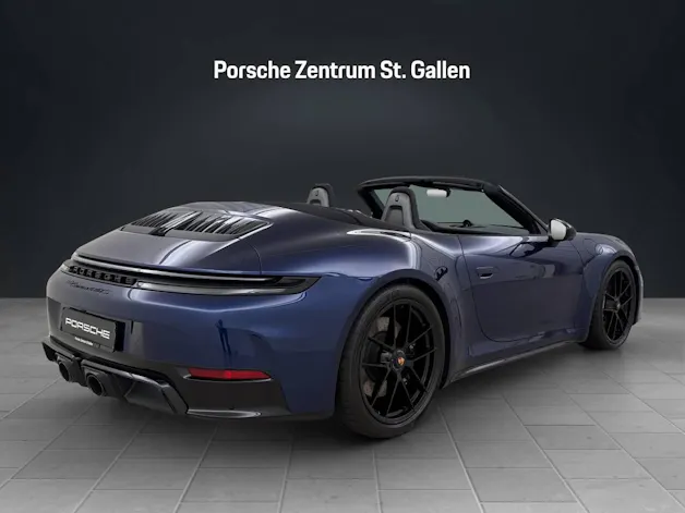 PORSCHE 911 Carrera 4 GTS Cabriolet