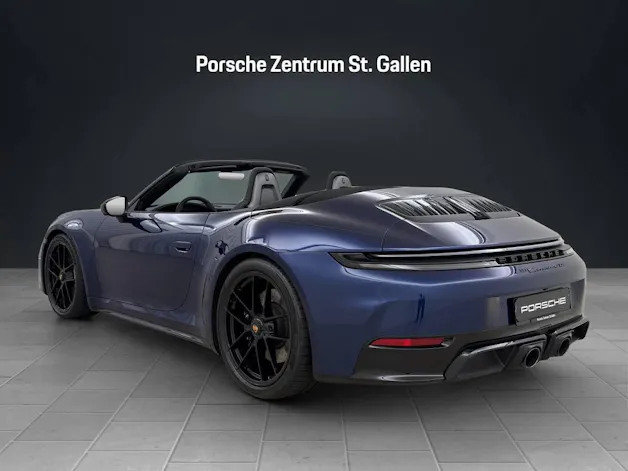 PORSCHE 911 Carrera 4 GTS Cabriolet