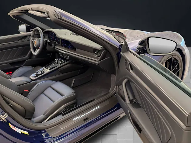 PORSCHE 911 Carrera 4 GTS Cabriolet