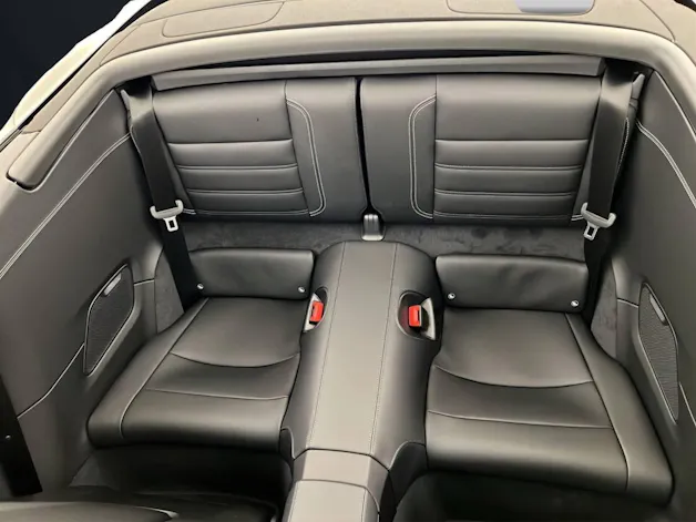 Porsche 911 Carrera 4 GTS Cabriolet