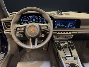 PORSCHE 911 Carrera 4 GTS Cabriolet