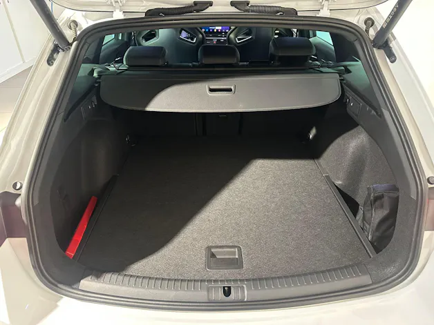 Cupra Leon ST 2.0 TSI 370 VZ CUP 4Drive DSG